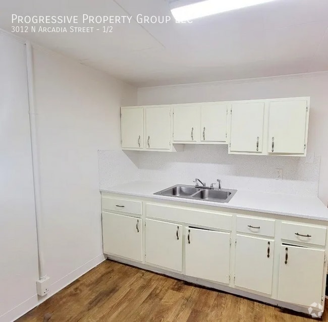 Building Photo - 3012 N Arcadia St Unit 1/2 Rental