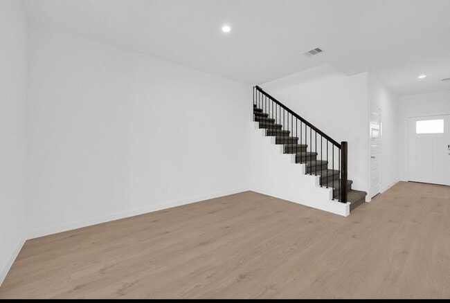 Photo - 31827 Kellan Grv Ct