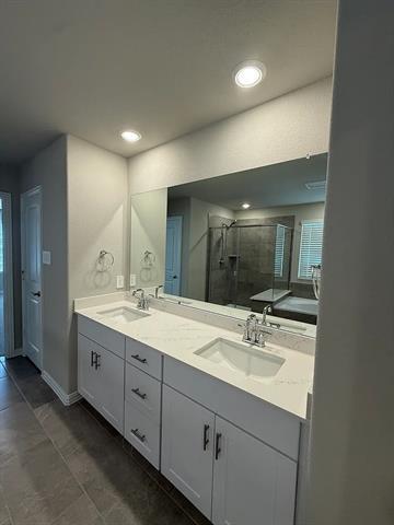 2653 Amistad Ln