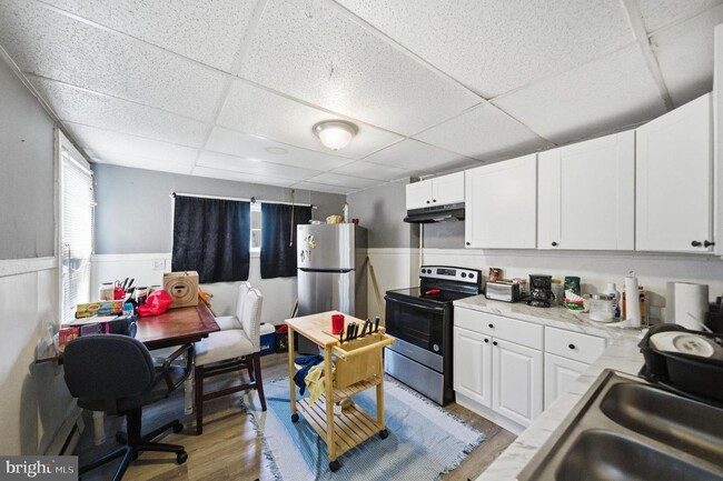 Photo - 809 Green St Unit 1