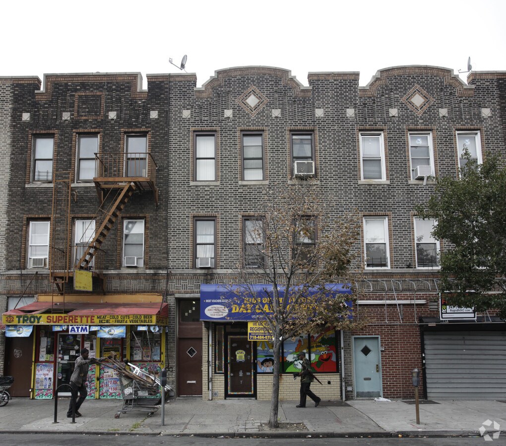 Photo - 330 Troy Ave