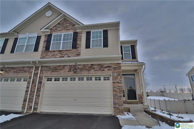 Photo - 311 McNair Dr