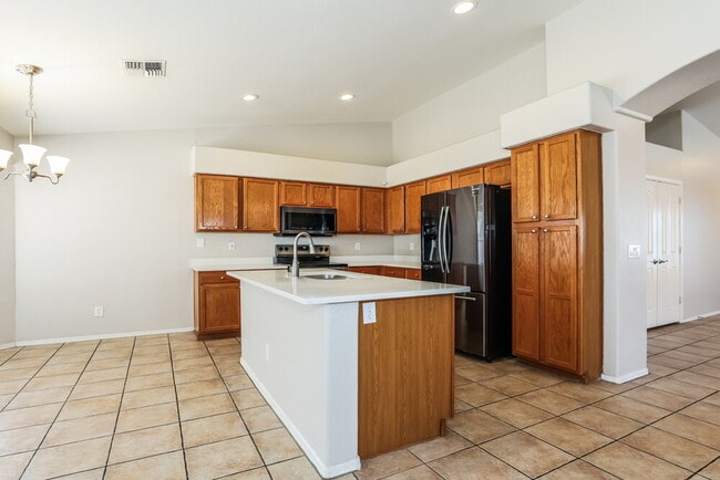 Photo - 6115 W Park View Ln