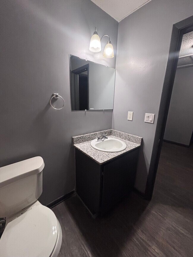 Photo - Crossplex Triplex Unit A