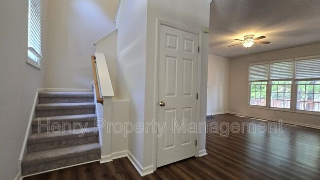 100 Mint Hill Dr