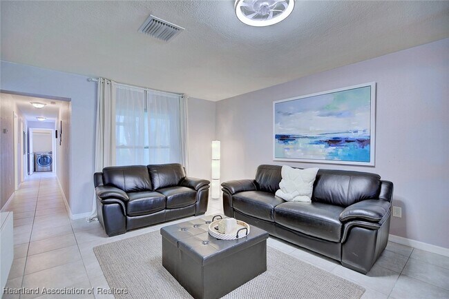 Photo - 4706 Mercado Dr