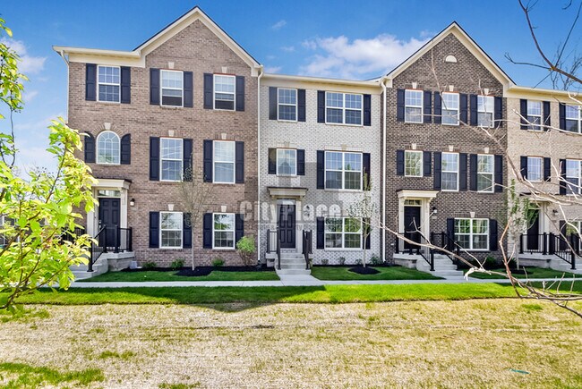 Photo - 6574 Halsey St