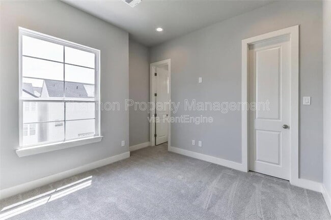 Photo - 10915 Brookeshire Chase Ln
