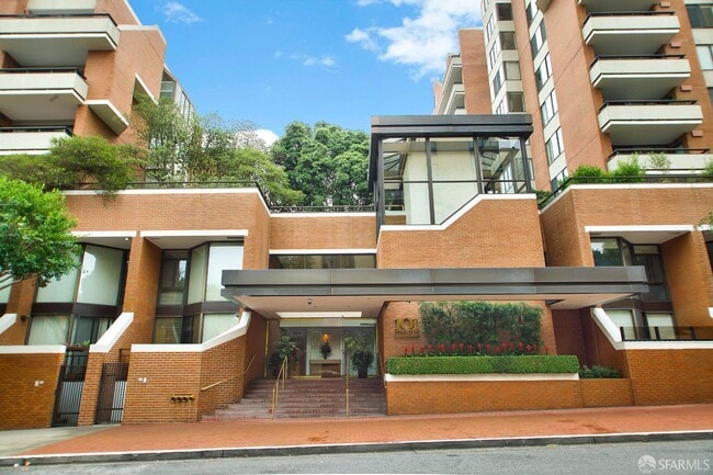 Building Photo - 101 Lombard St