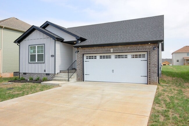 Photo - Stunning Like-New Home with Open Floor Pla...