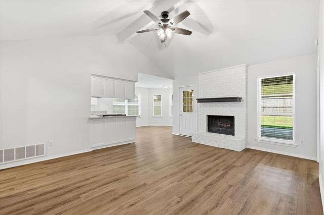 Photo - 7913 Pebblebrook Dr