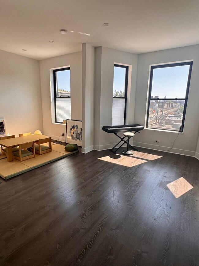 Photo - 948 W Addison St Unidad 3