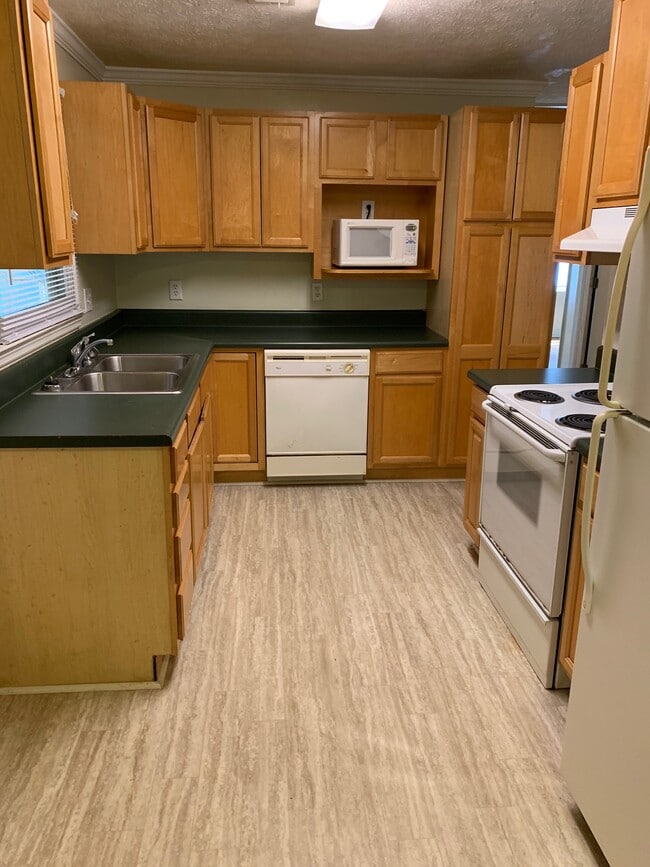 Photo - 602 Harper Ave