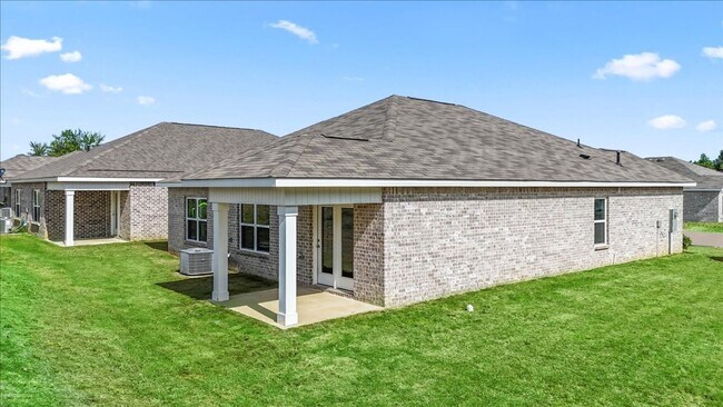 Photo - Cullman City Limits - pet friendly