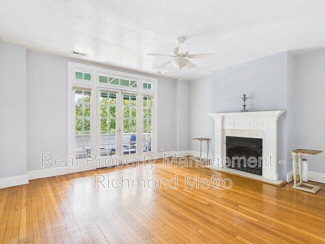 Photo - 3006 Monument Ave