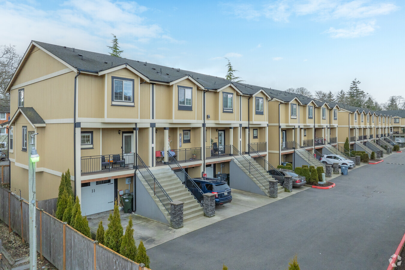 Primary - Gravelly Lake Brownstones Apartments