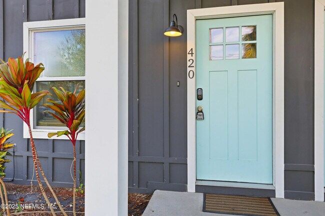 Photo - 420 3rd St S