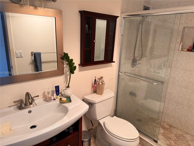Photo - 2750 NE 183rd St Unit 2103