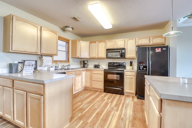 Photo - 3530 McLaughlin Dr