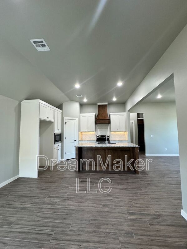 Photo - 751 Flowers Dr