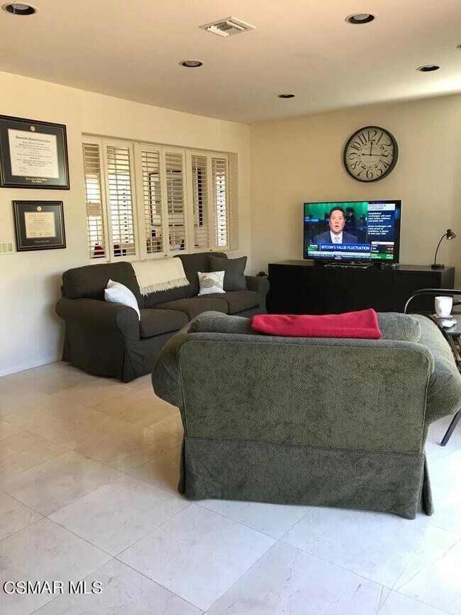 Photo - 509 Messina Pl