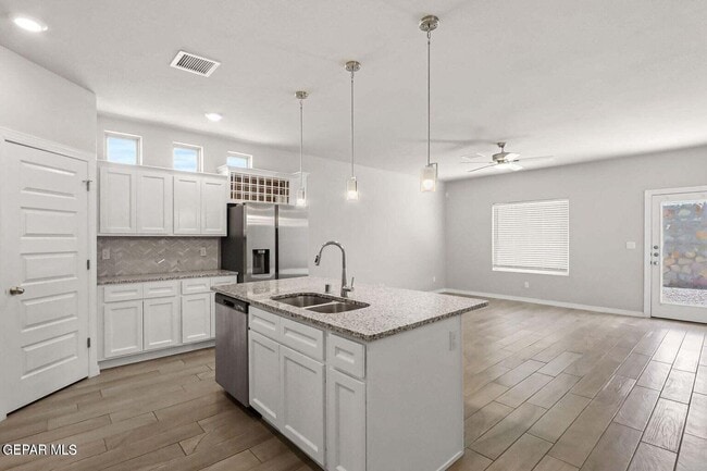 Photo - 13186 Emerald Isle St