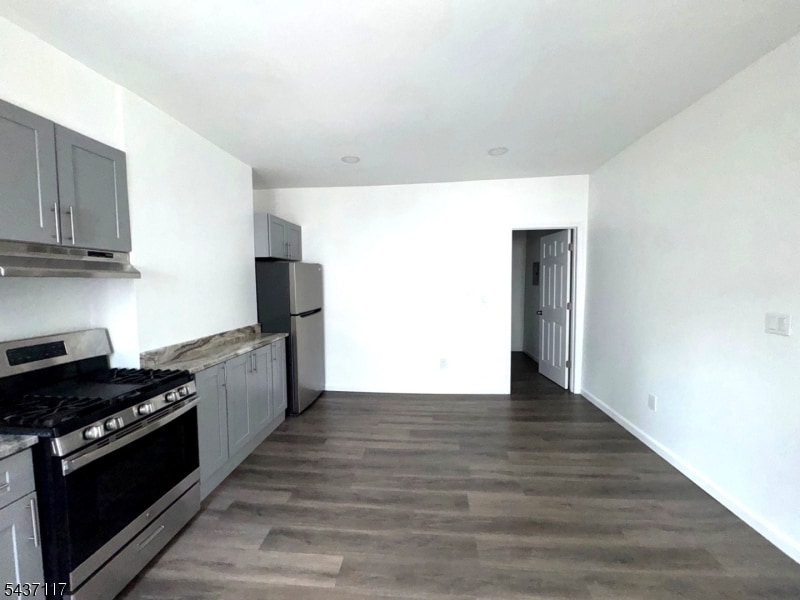 Photo - 76 Market St Unidad 2
