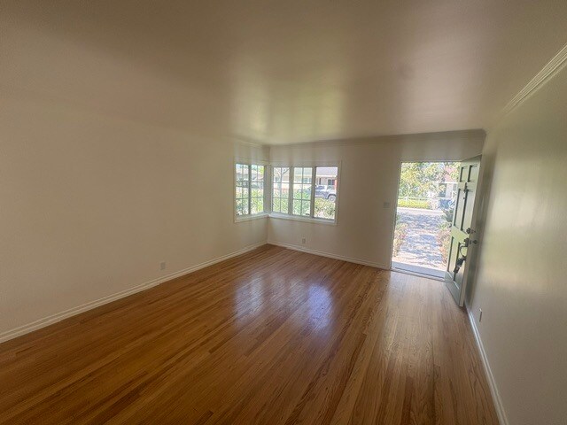 Photo - 223 Lillian Pl