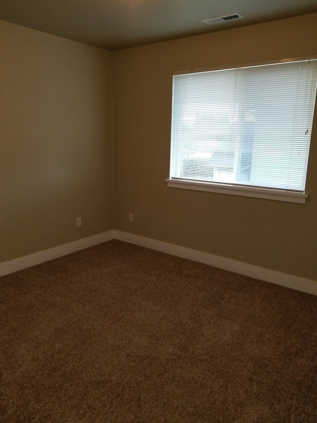 Photo - Make this house your home!