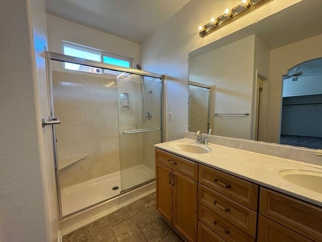 Photo - 3 Bed , 2 Bath in Wingfield Springs!