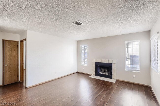 Building Photo - 1843 Cosmic Dr Unit 268