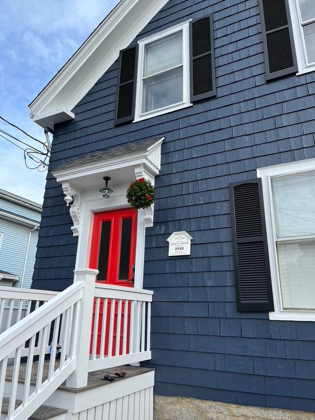 Photo - 35 Lincoln Ave Unidad 1 Rental