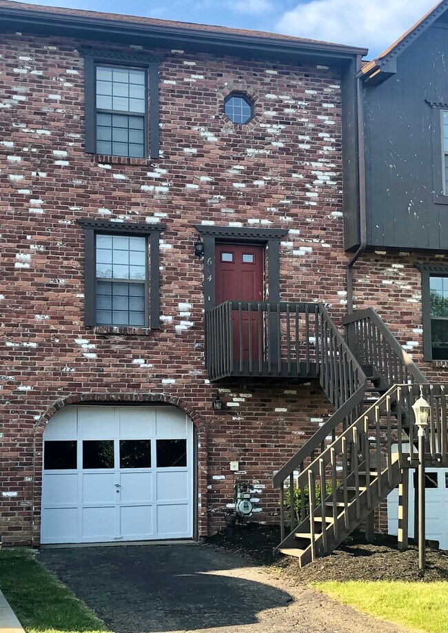 Photo - 604 Sunset Cir Townhome
