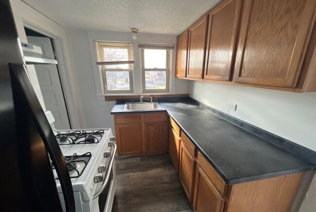 Photo - 508 Oneida St