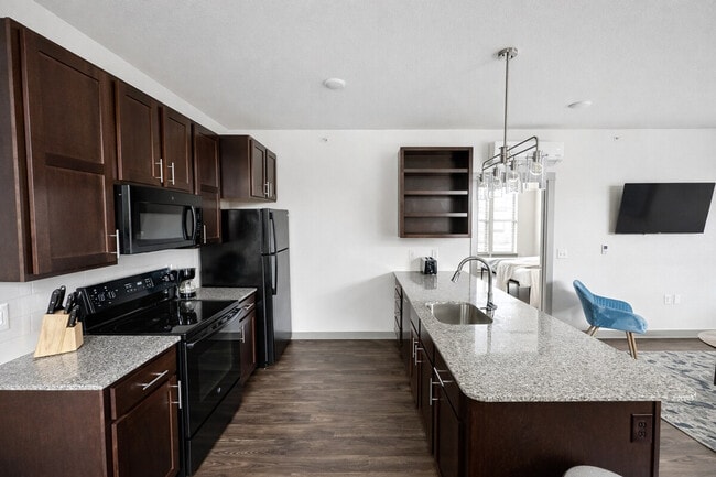 Photo - 501 Main St Unit ID1380796P