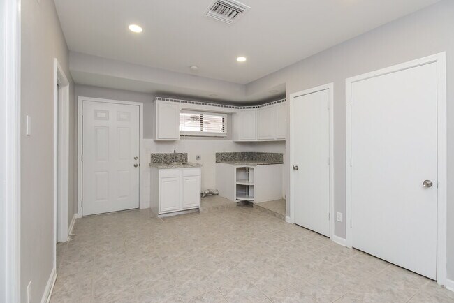 Photo - 6524 E Arbor Ave