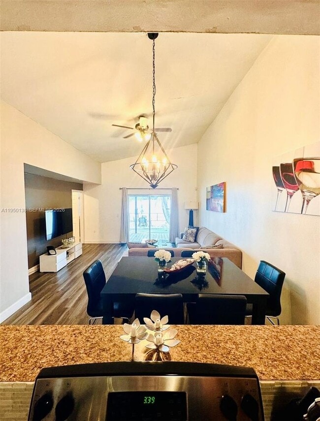 Photo - 2433 SW 58th Manor