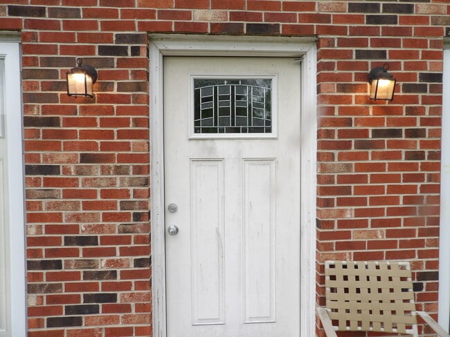 204 Landings Dr Unit C