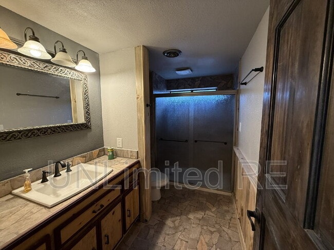 Photo - 1518 Shoup St Unit C&D