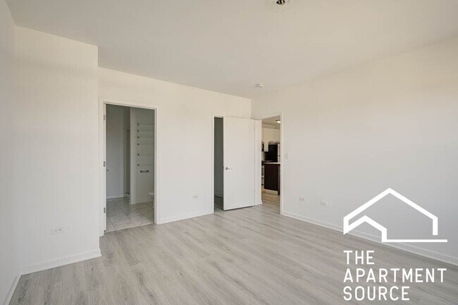 Photo - 1544 W Glenlake Ave Unidad 5B