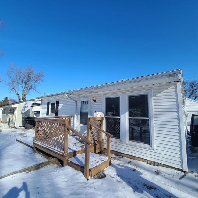 Photo - 2612 Stanford Ave