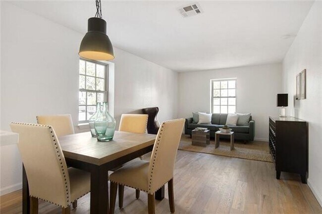 Photo - 1532 St Andrew St