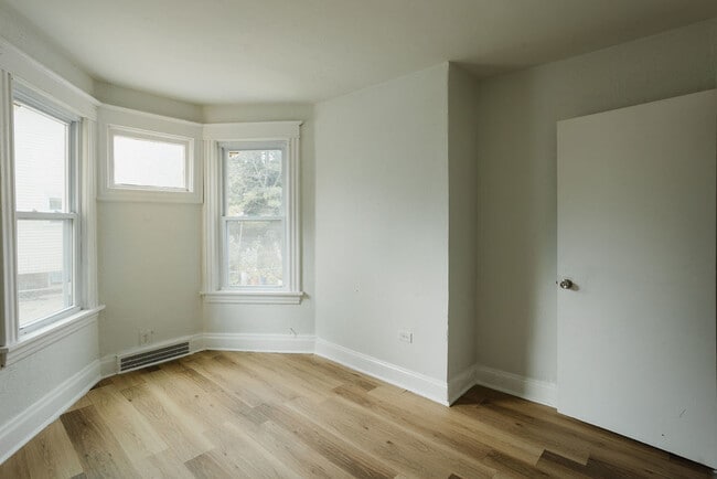 Photo - 714 Helmholz Ave Unit 2