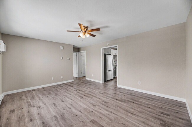 Photo - FOR RENT! Beautifully Remodeled 2 Bed/1 Bath Unit – Don’t Miss Out! Unit 5415