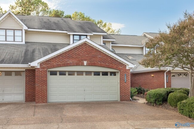 Photo - 10028 Meredith Ln SE Unit 10028