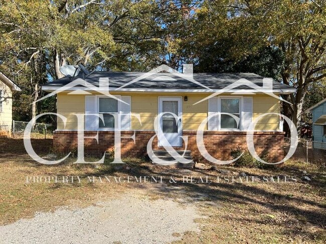 Building Photo - 751 Baltimore St