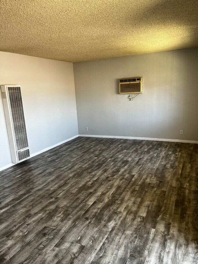 783 Karesh Ave Unidad 783
