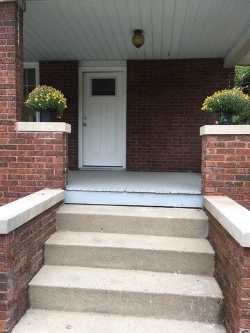 208 S Prospect Ave