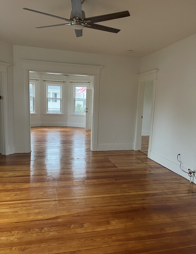 Photo - 10 Baylies St Unit 1st floor 3 bedroom