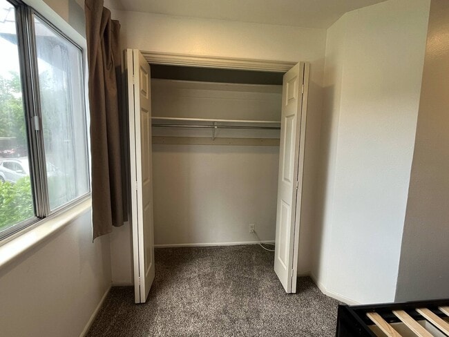 Photo - 1676 Woodland Dr